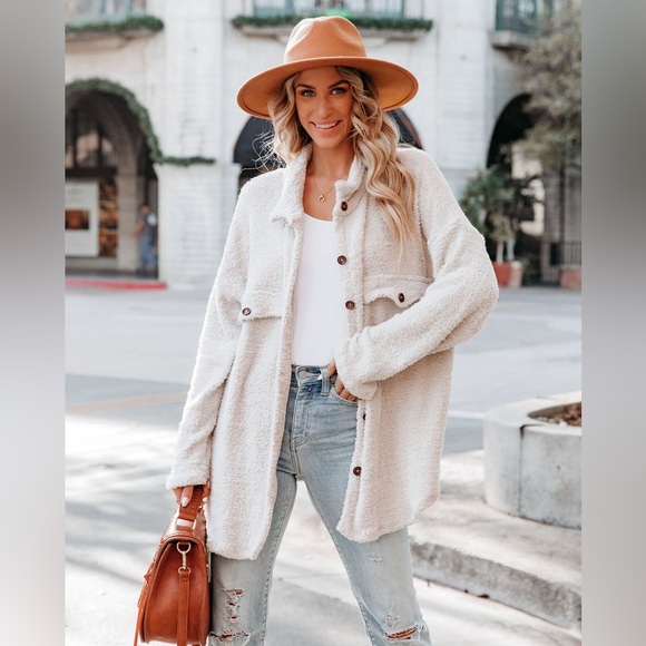 NWOT Boucle Shacket - Picture 3 of 4